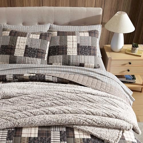 Queen Reversible Cotton Quilt Set with Shams - Antique Brown