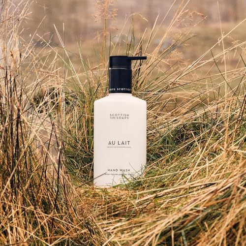 Scottish Fine Soaps Au Lait Hand Wash, White, Vegan Friendly, Creamy Fresh Scent with Chocolate, Coconut, Milk, Sandalwood, Violet Notes, 300ml