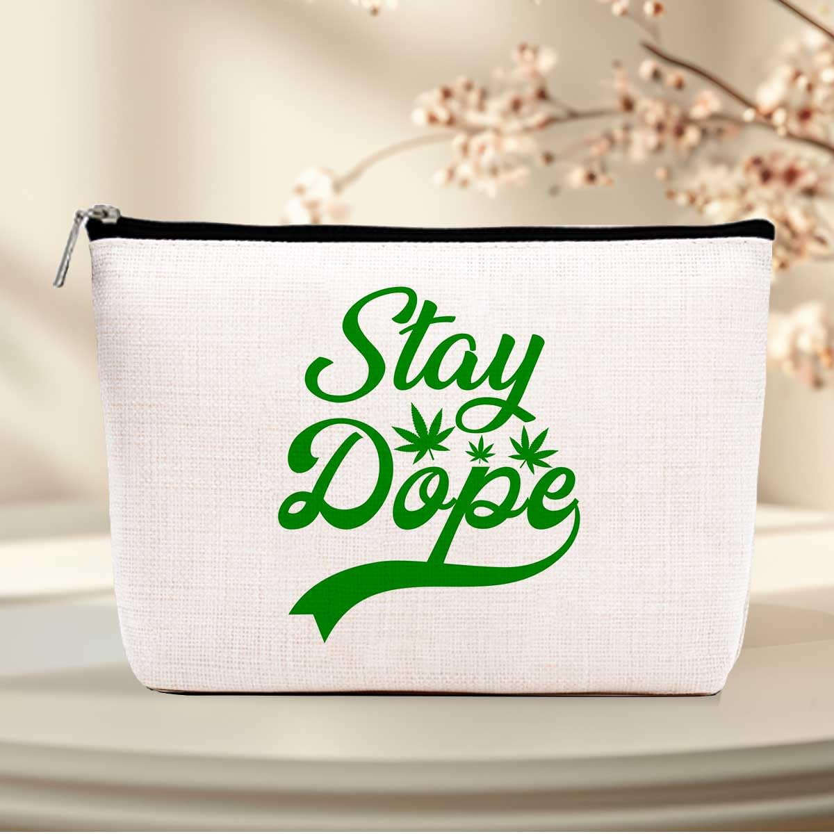 Novelty Weed Gift Green Leaf Makeup Bag Humor Weed Accessories Cosmetic Bags for Women Daughter Friendship Gifts Zipper Pouch Weed Stuff Appreciate Gifts Travel Toiletry Bag for Birthday Christmas