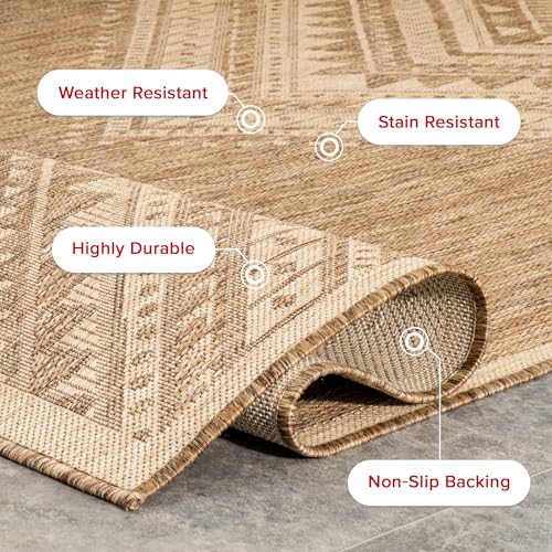 7' x 9' Brown Geometric Indoor/Outdoor Area Rug - Power Loomed Durable Mat