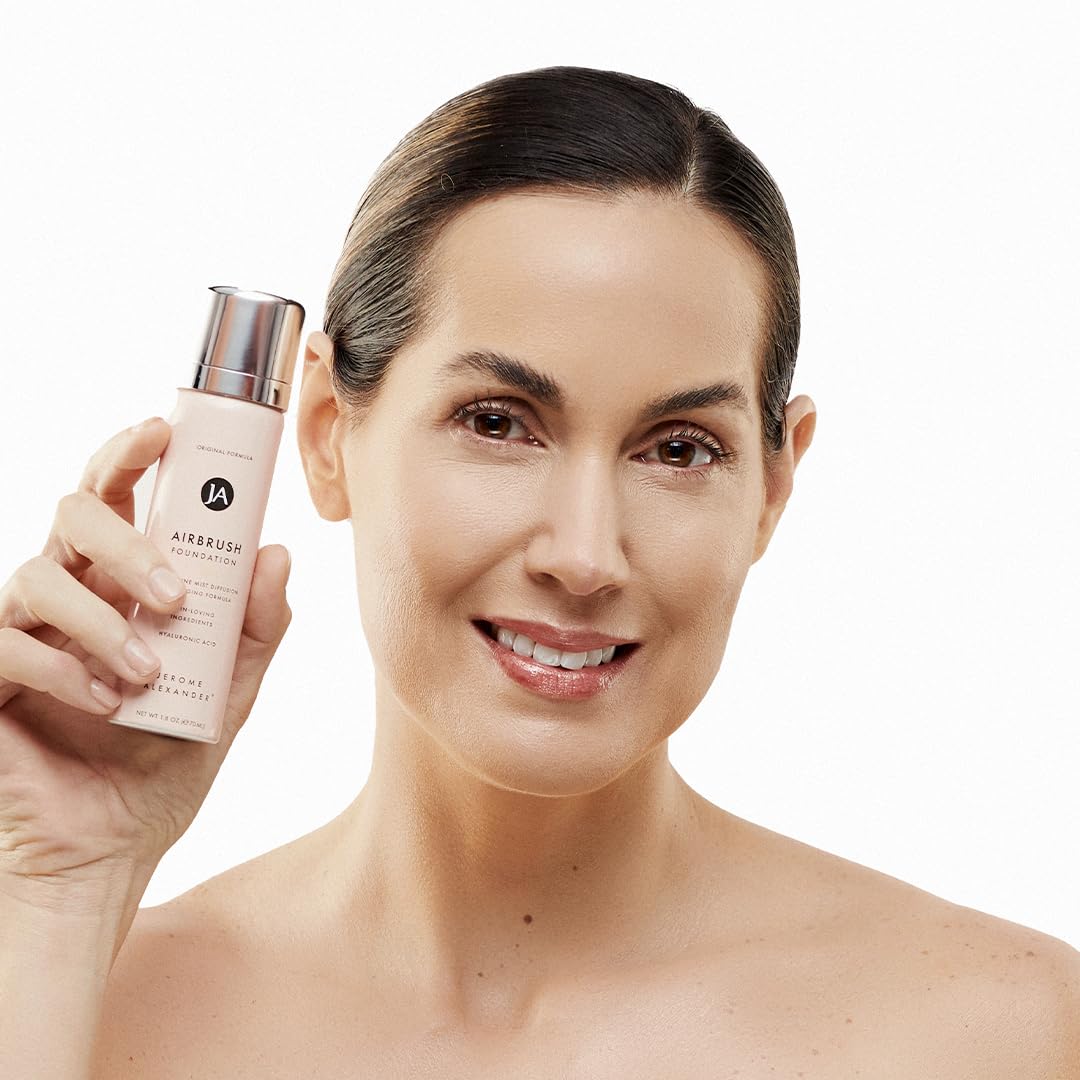 MagicMinerals AirBrush Foundation by Jerome Alexander – 2pc Set with Airbrush Foundation and Kabuki Brush - Spray Makeup with Anti-aging Ingredients for Smooth Radiant Skin - Light