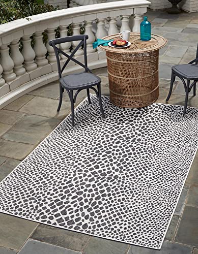 Unique Loom Cape Town Outdoor Area Rug 6'1 x 9' Black Ivory Rectangular