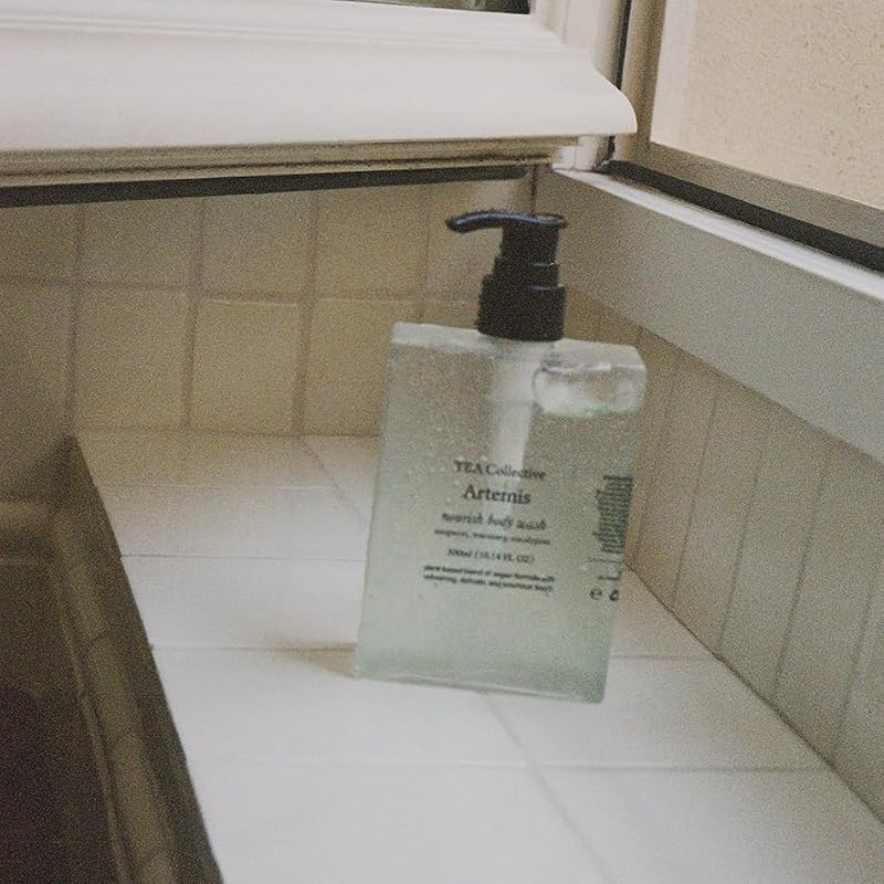 Herbal Body Wash with Artemisia, Rosemary & Eucalyptus - 9.46 Fl Oz