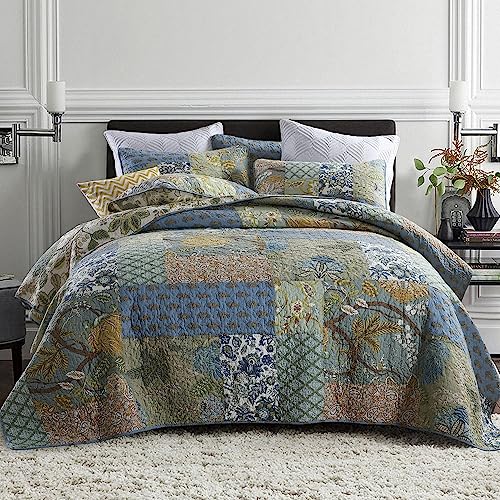 Reversible Cotton Bedspread Quilt Set with Shams - Rustic Patchwork, Queen Size, Sage Green, Floral / Branch Variation