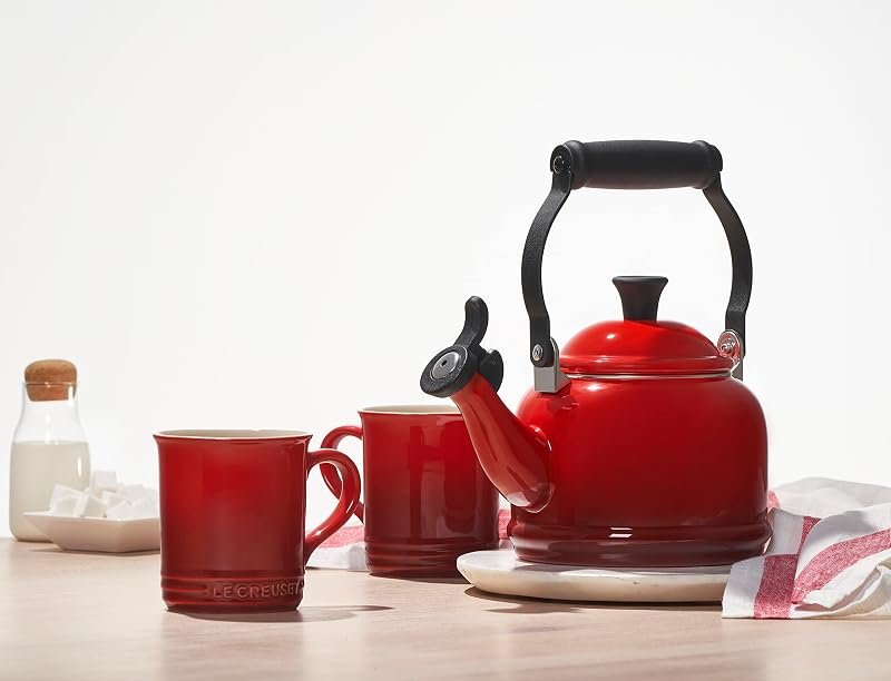 Olive Demi Tea Kettle 1.25 qt - Enamel On Steel, Le Creuset