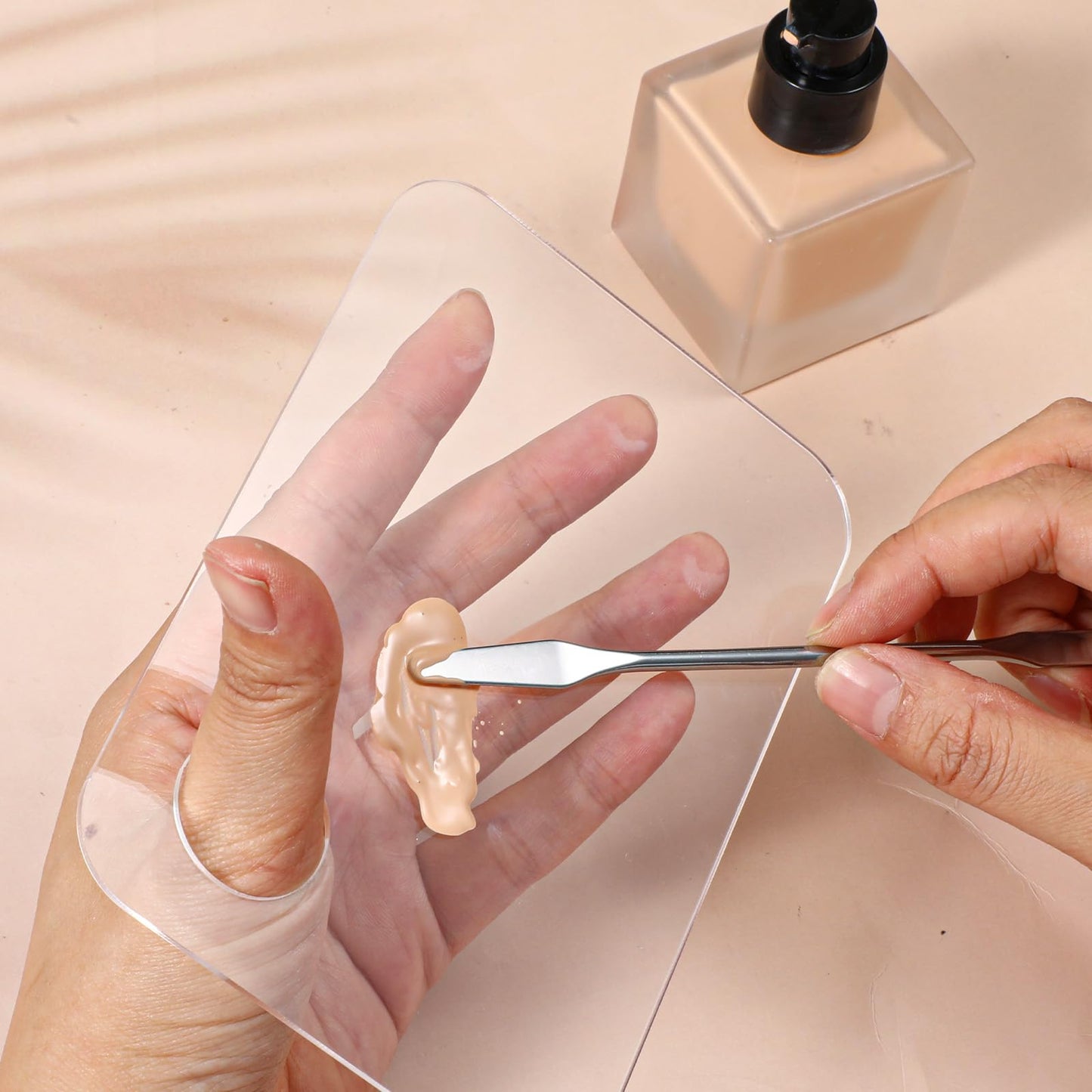 3 Pices Acrylic Makeup Palettes, 3pcs Cosmetic Palette with 3pcs Spatula Makeup Palette Mixing Tray for Foundation Eye Shadow Lipsticks Foundation Lipsticks (Rectangular)