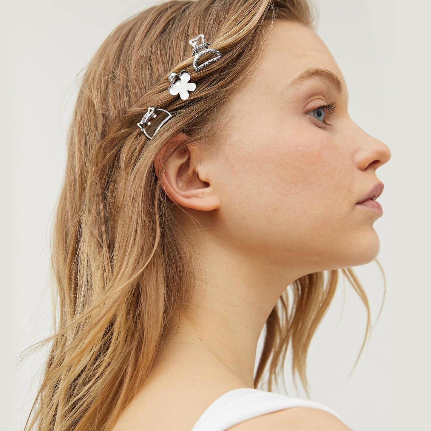 CWJCYTNSN Small Metal Hair Clips, Gold Mini Hair Claw Clips for Thin Thick Hair, Cute Tiny Hair Clips, Strong Hold NonSlip Flower Hair Jaw Clamps for Women Girls