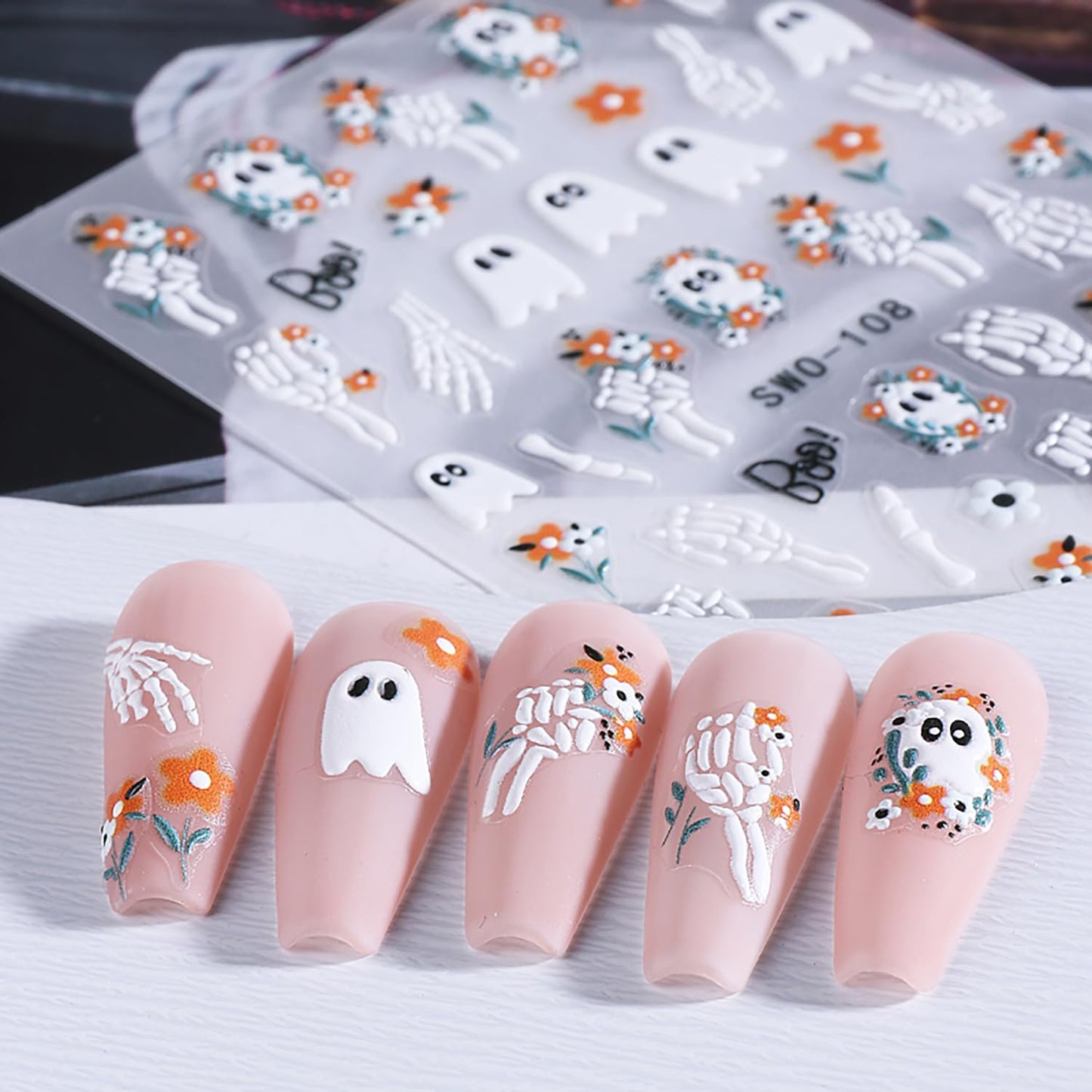 4 Sheets Halloween Nail Stickers for Nail Art Scary Black Cat Mummy Spider Web Nail Art Stickers 5D Spider Pumpkin Nail Decals Self-Adhesive Ghost Skeleton Nail Supplies for Women Nails Decoration