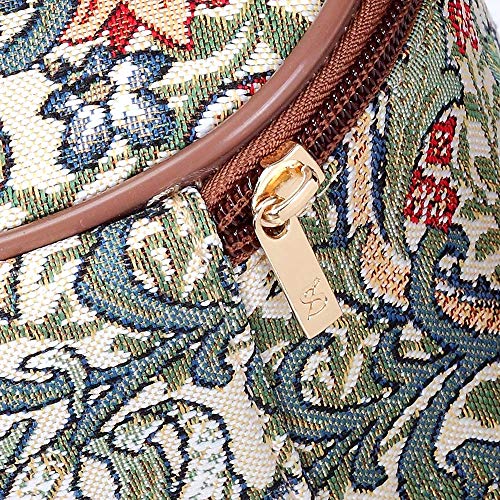 Signare Tapestry Toiletry Bag Makeup Organizer bag for Women with with William Morris Golden Lily Design (TOIL-GLILY)
