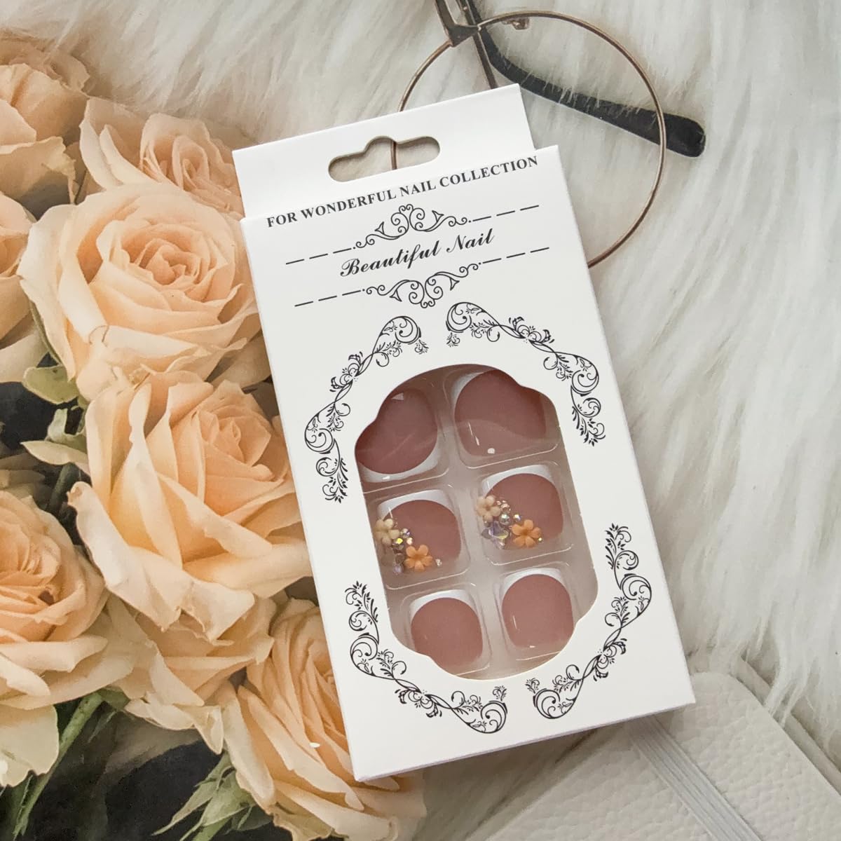 French Tip Press on Toenails Short Square Fake Toenails with 3D Flower Charms Rhinestone Nude Pink Acrylic Toe Nail Tips Summer Toe Press on Nails Seamless Fit Toe Nails Glue on Nails for Women 24PCS