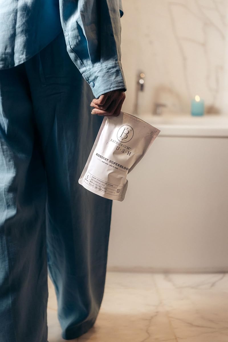 Bathorium Midnight Superbloom Crush Bath Soak – 21 oz Velvet Lavender & Violet Botanic Blend
