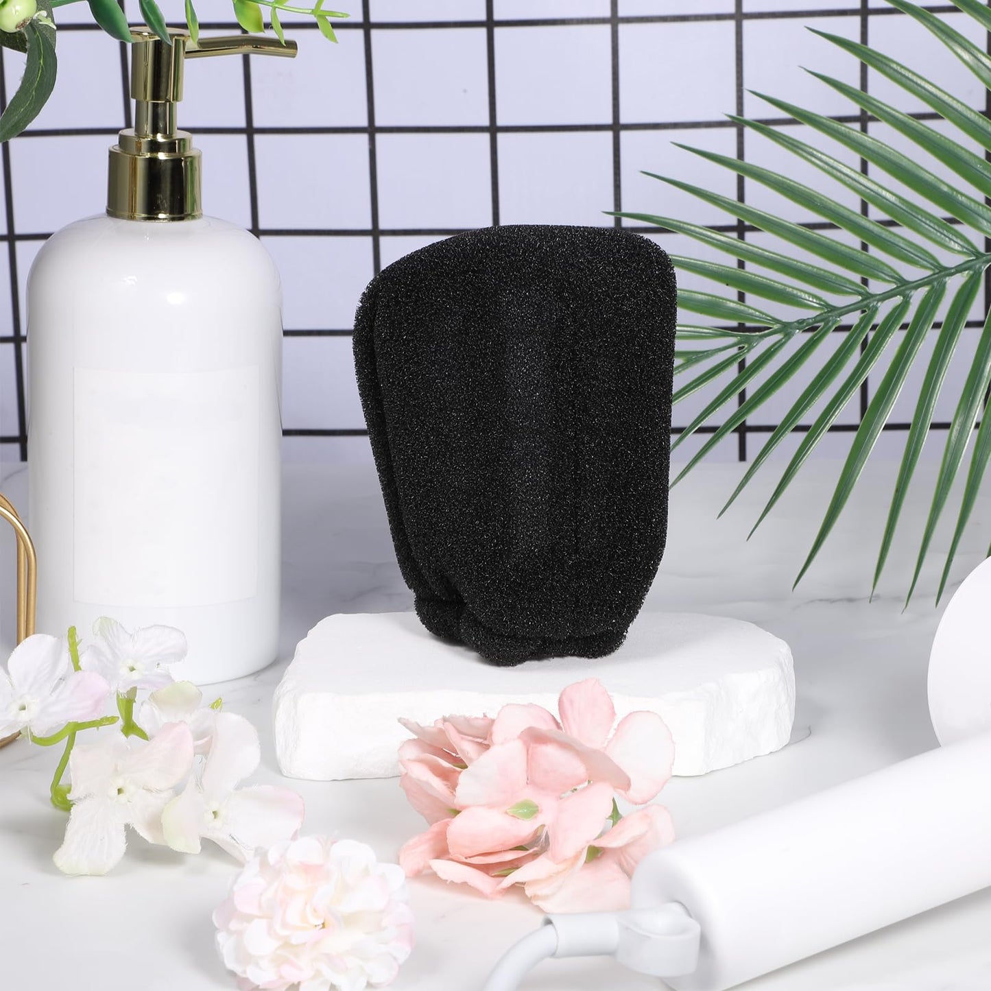 BOHUIZ 2Pcs Hair Dryer Sock Diffuser Cover, Universal Sponge Hair Dryer Diffuser Cover Hair Dryer Attachment Portable Soft Curly Hair Diffuser Cap for Home Travel Hotel Hairstyling Accessories