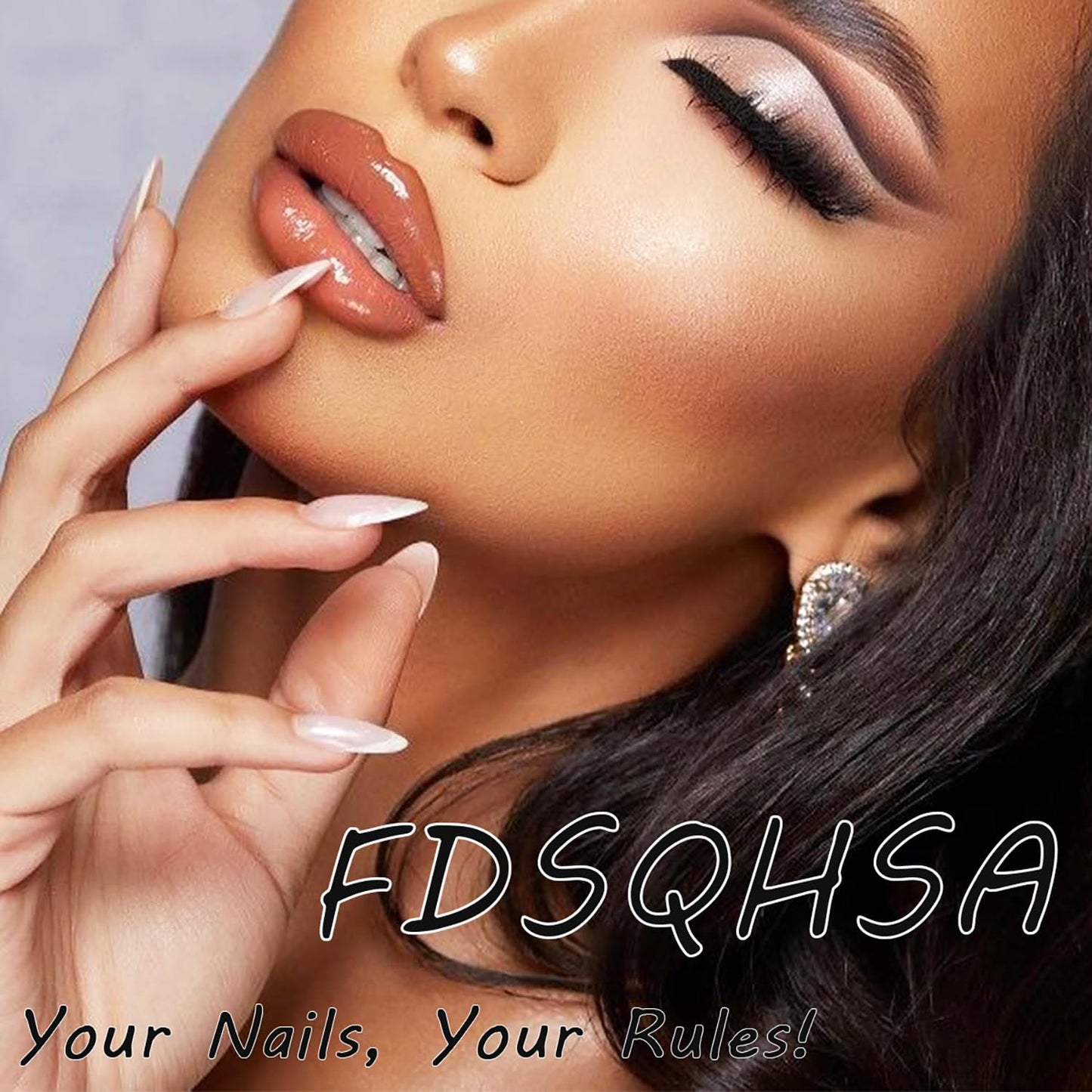 24pcs 4th of July Press on Nails Short Square American Flag Fake Nails with Designs Red Blue False Nails Silver Glitter Glue on Nails Independence Day Patriotic Full Cover Stick on Nails for Women