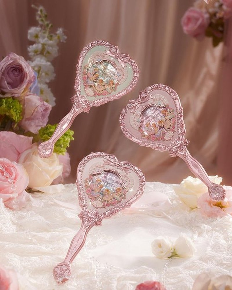 Flower Knows Midsummer Fairytales Handheld Mirror,Portable Vintage Mirror,Durable Metal Mirror,Cute & Aesthetic Princess Mirror,with Long Handle for Easy Holding,Gift for Girls(Milky Pink)