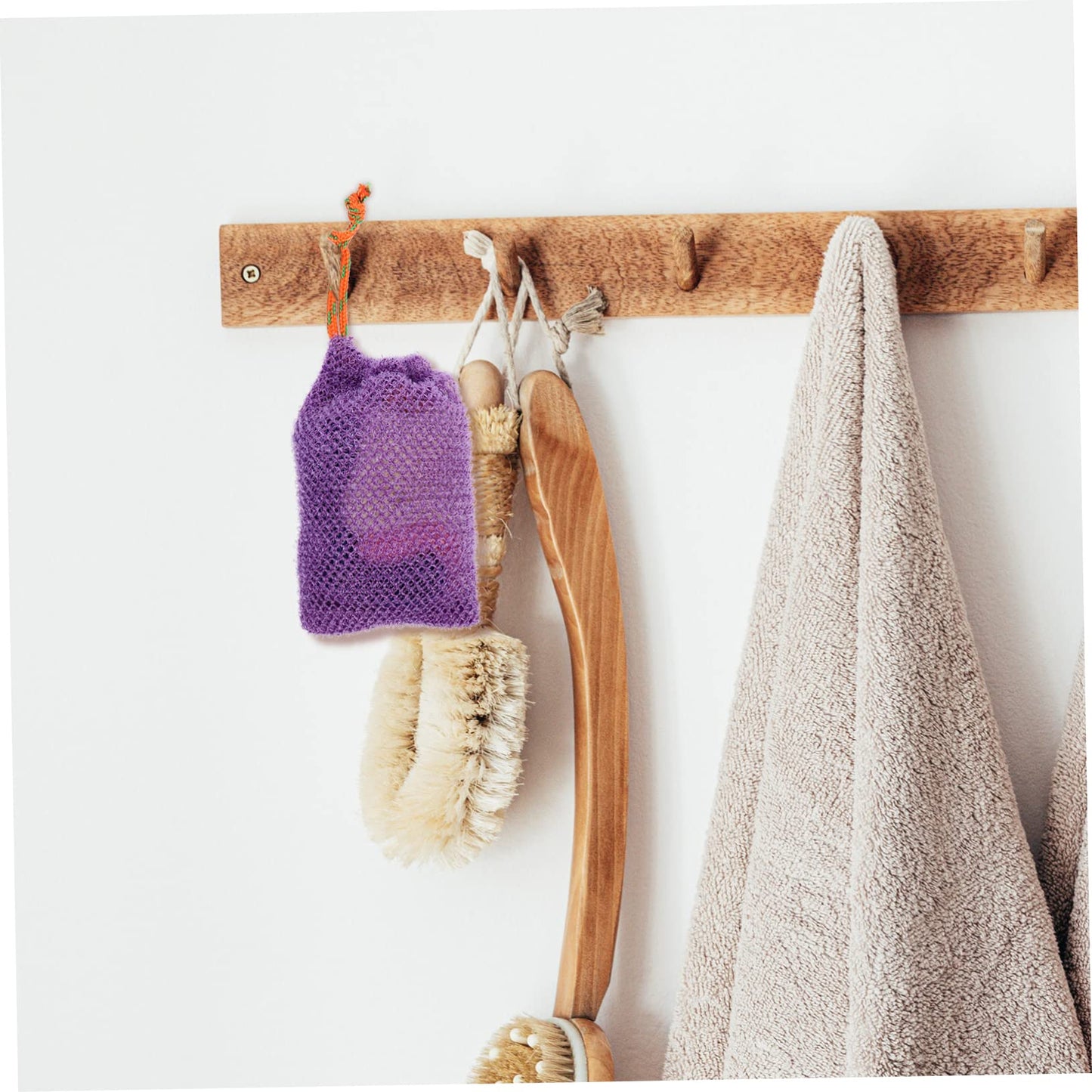 Ipetboom 32pcs Soap Foaming Net Pouches for Bar Soap Storage Drawstring Bath Bags for and Easy Drying for Bathroom Travel