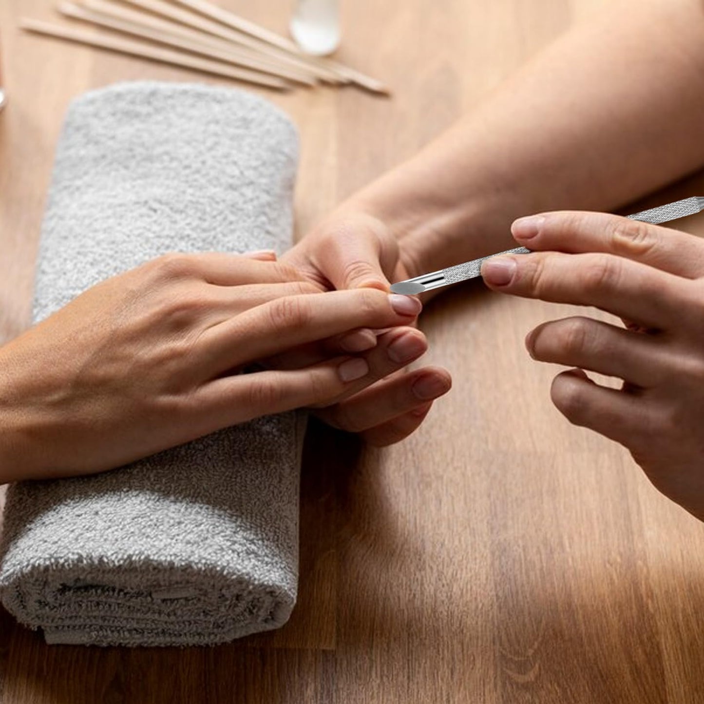 Dual Ended Cuticle Pusher, Round Cuticle Pusher Remover Manicure Tools for Fingernails with 100/180 Self-Adhesive Grit Sandpaper Sheets (Silver)