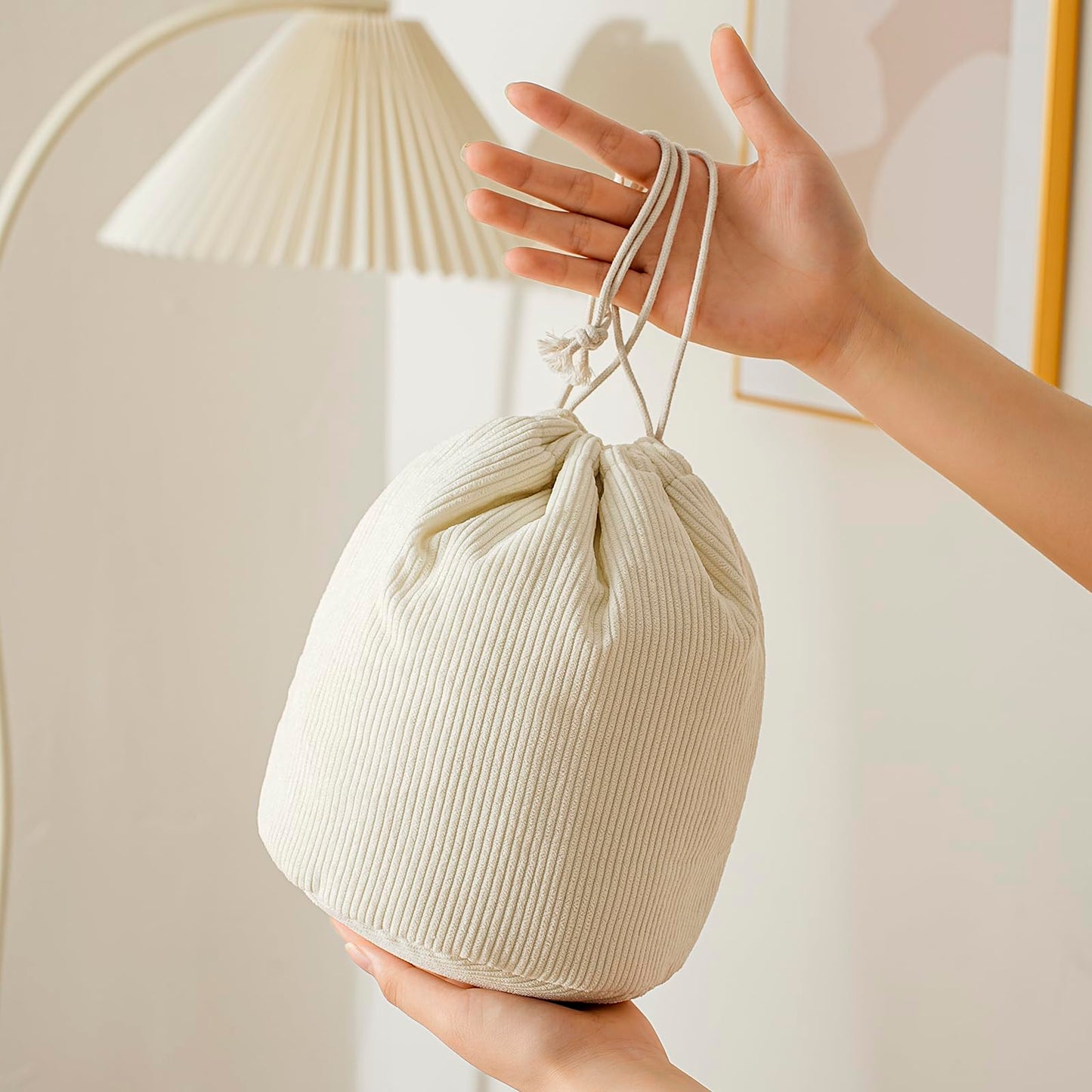 RSRSLEII Aesthetic Corduroy Drawstring Makeup Bag with Quilted Lining, Coquette Quilted Cotton Cosmetic Bag, Portable Travel Organized Toiletry Bag for Women Girls（05White Rabbit Bear）