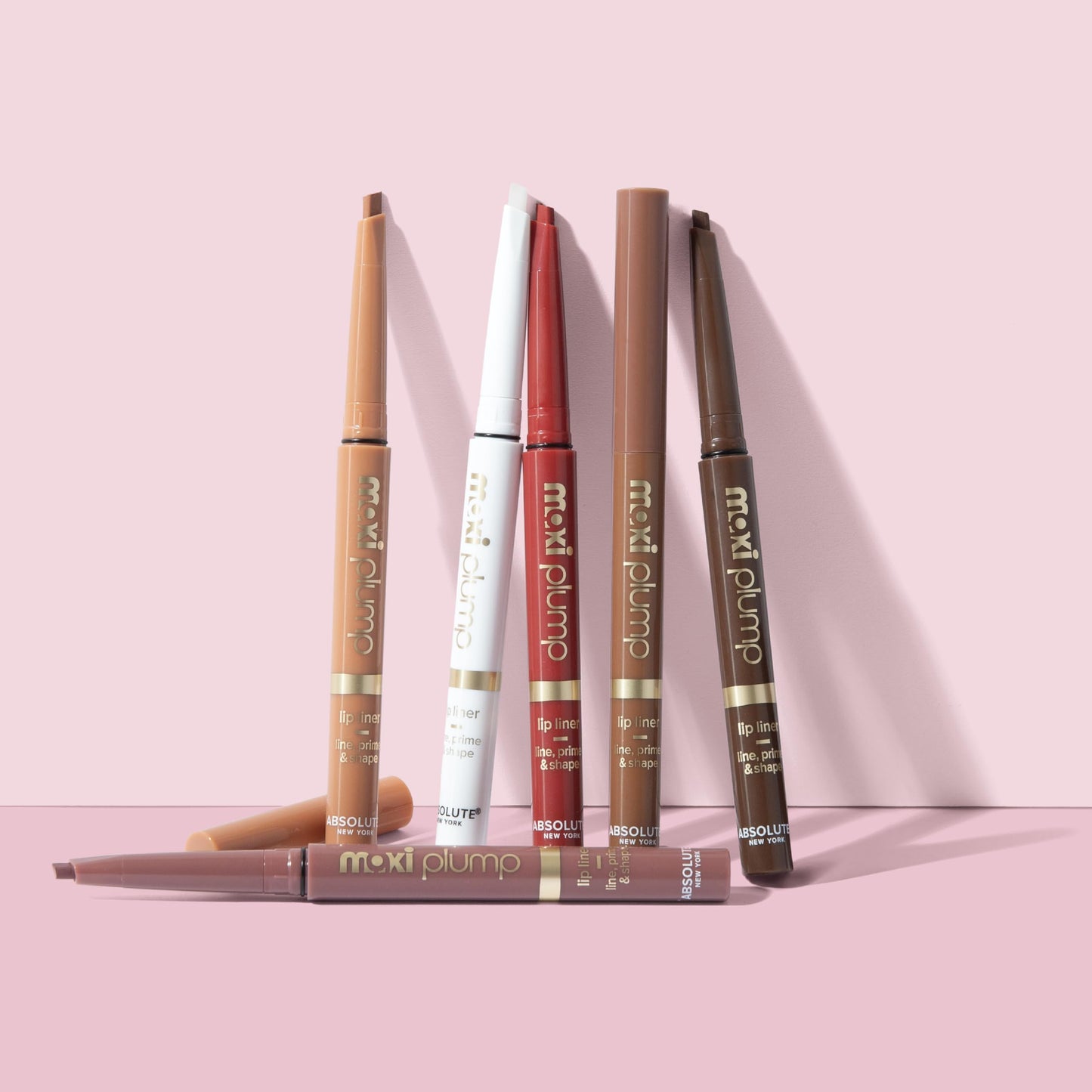 Absolute New York Maxi Plump Lip Liner, Line, Prime and Shape, Cooling and Plumping, Waterproof and Long-Lasting for Maximized Lip Volume (MLMP02 Beige)