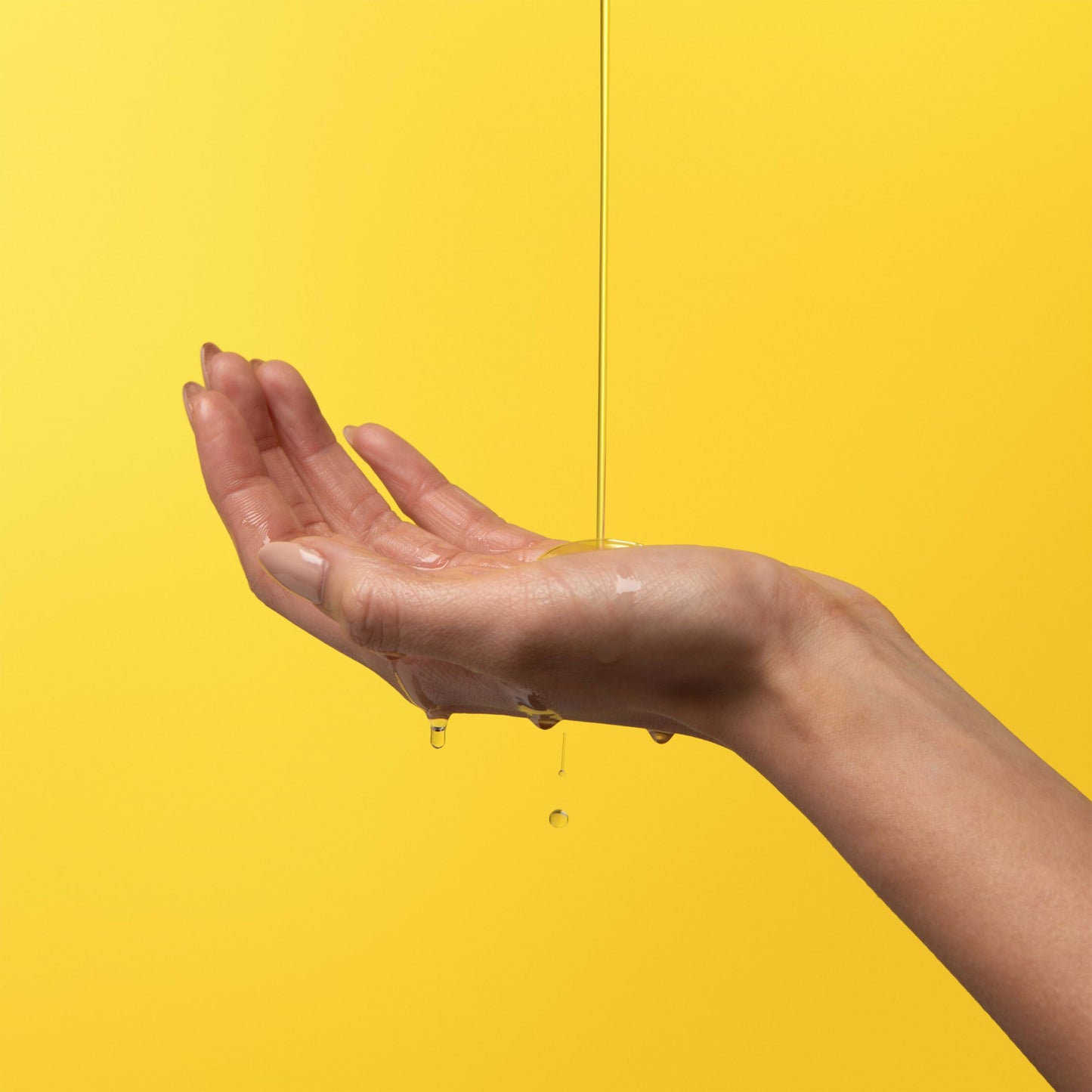 Burt's Bees Nourishing Cleansing Oil With Coconut and Argan Oils, Cleansing Face Oil for Normal to Dry Skin, College Back to School Dorm Essentials, Natural Origin Skin Care, 6 fl. oz. Bottle