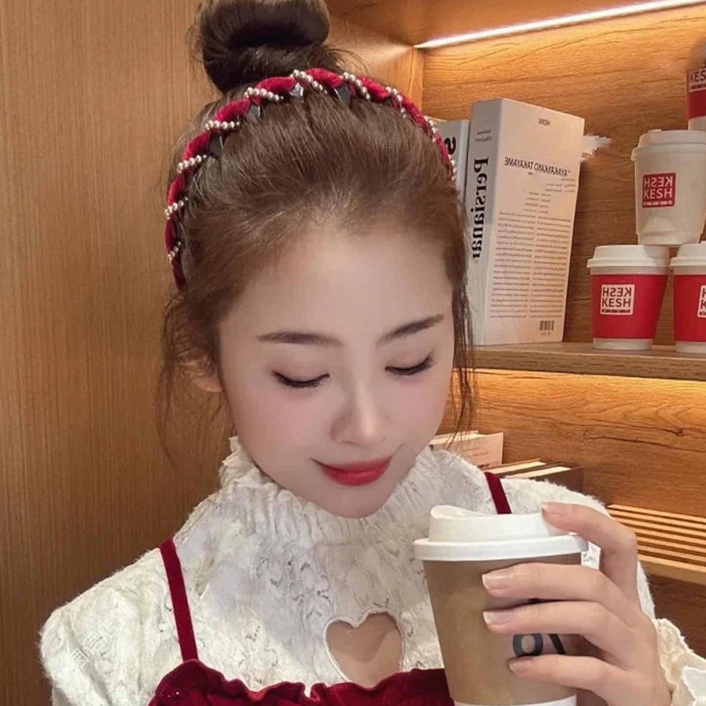 Vintage High Cranium Artificial Pearl Hairband, Bridal Hair Hoops Rhinestones Hair Accessories, Hairs Bands with Teeth Hoop, Fashion Wide Beaded Bling Head Band, Knotted Headband for Women Girls(Red)