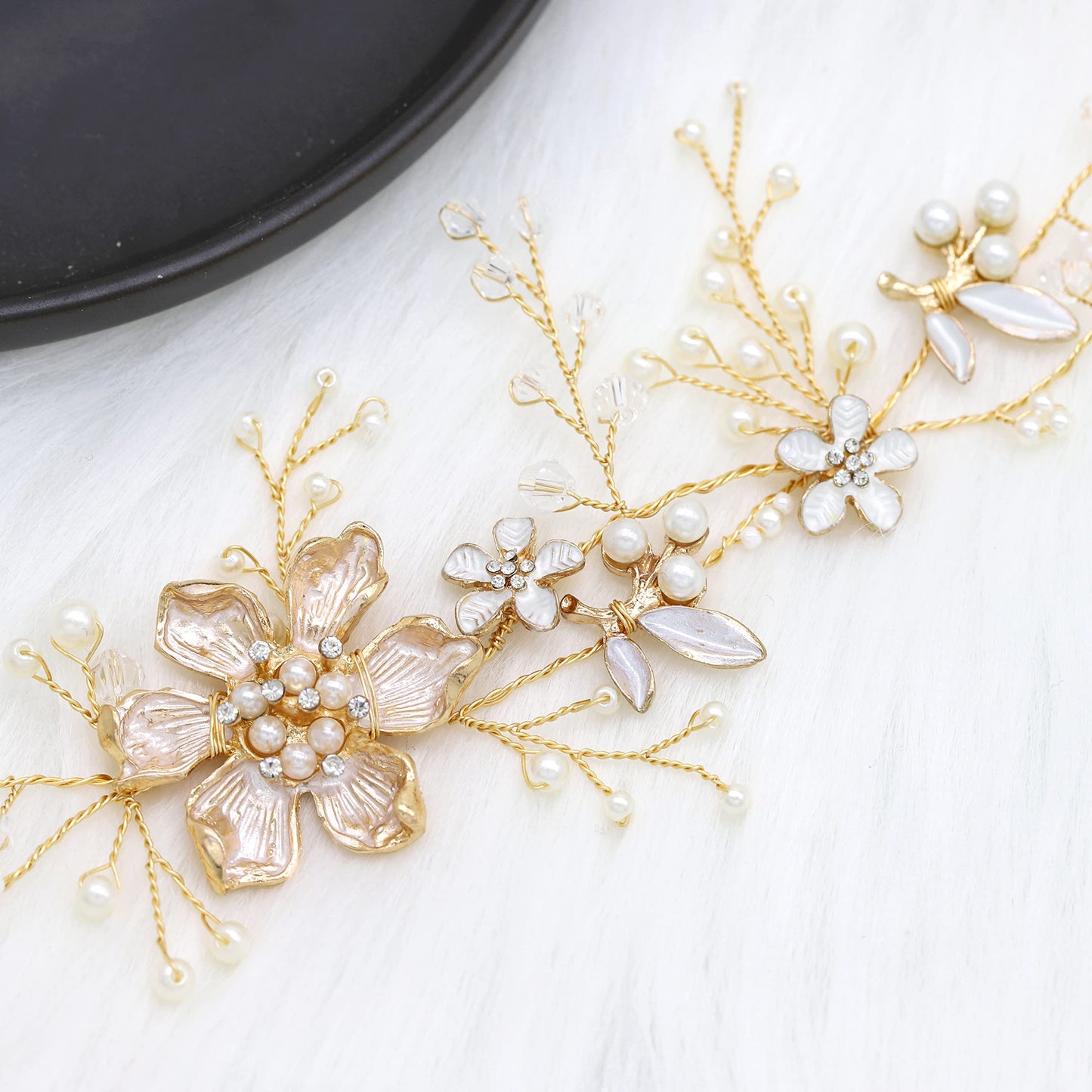 Oriamour Bridal Headpieces Flower Design With Pearls Wedding Headbands Hair Vines For Brides Women Girls Wedding Party (Gold)