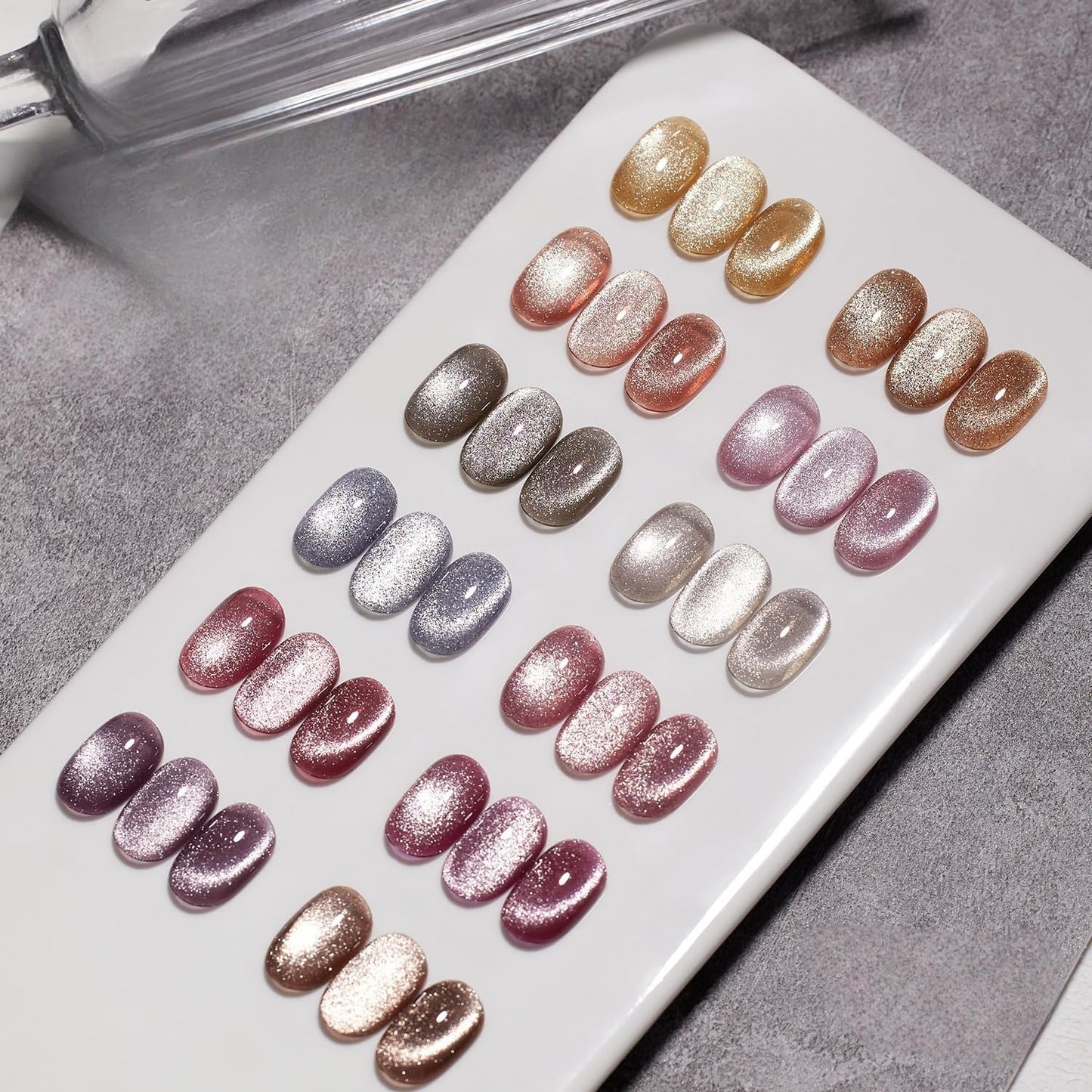 SAGEBIO Elf Cat Eye Gel Polish - 2025 Trendy Flashing Sand Moonlight Cat Eye Gel, 15ml Long-lasting Up to 4 Weeks, Popular Nail Polish Color, 12