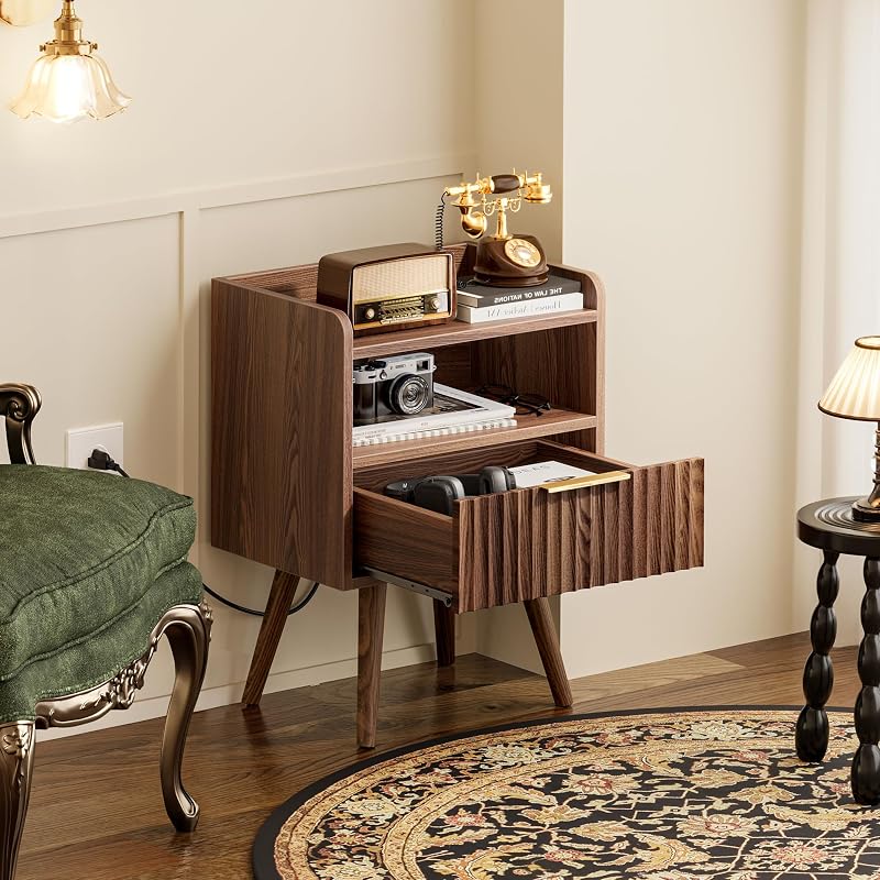 Huuger Walnut Nightstand with Charging Station - USB-C, USB-A & 2 AC Outlets (Variation: Walnut+1)