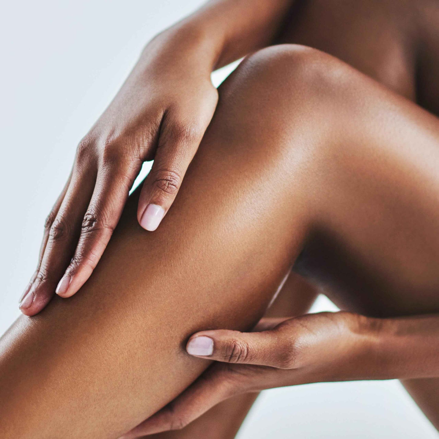 Nu Skin Liquid Body Bar | Moisturizing Cleanser for Soft, Refreshed Skin | Gentle Body Wash with Light, Invigorating Fragrance | 8.4 oz | 1 Pack