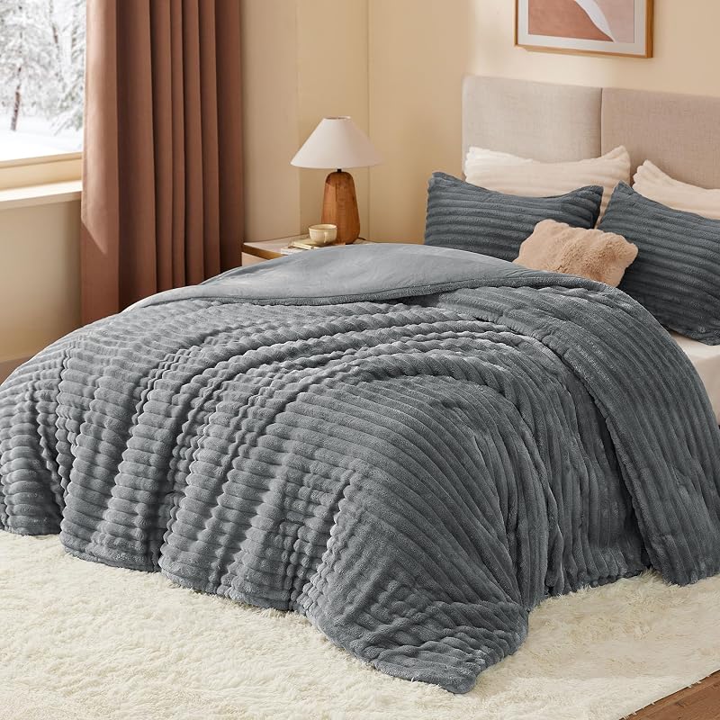 BEDELITE Grey King Comforter Set with Faux Fur, Micro-Mink & Flannel Reversible