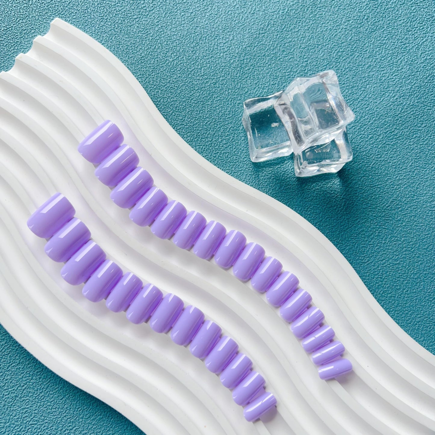 KQueenest Light Purple Press On Nails Medium Square - Summer Press On Nails Short Coffin, Sheer Pastel Lavender Fake Nails with Glue, Glossy Opaque, Reusable Soft Gel Glue on Nails for Women, 28 Pcs