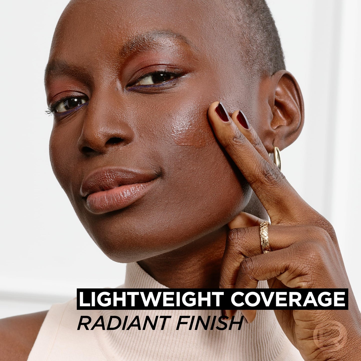 L'Oreal Paris True Match Nude Hyaluronic Tinted Serum Foundation with 1% Hyaluronic acid, Light 2-3, 1 fl. oz.