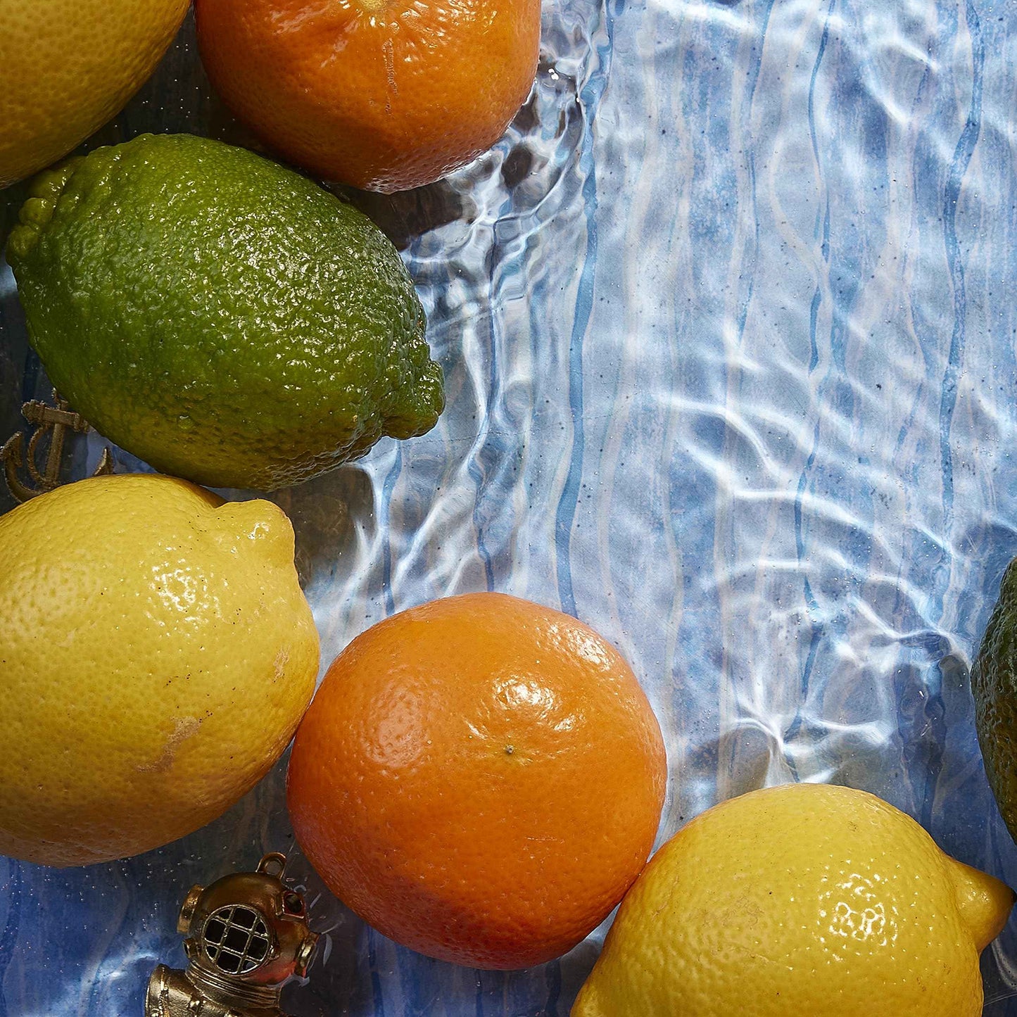 Old Spice Men's Antiperspirant & Deodorant Invisible Dry Spray Ultimate Captain, 24/7 Odor Protection, 4.3oz (Pack of 3)